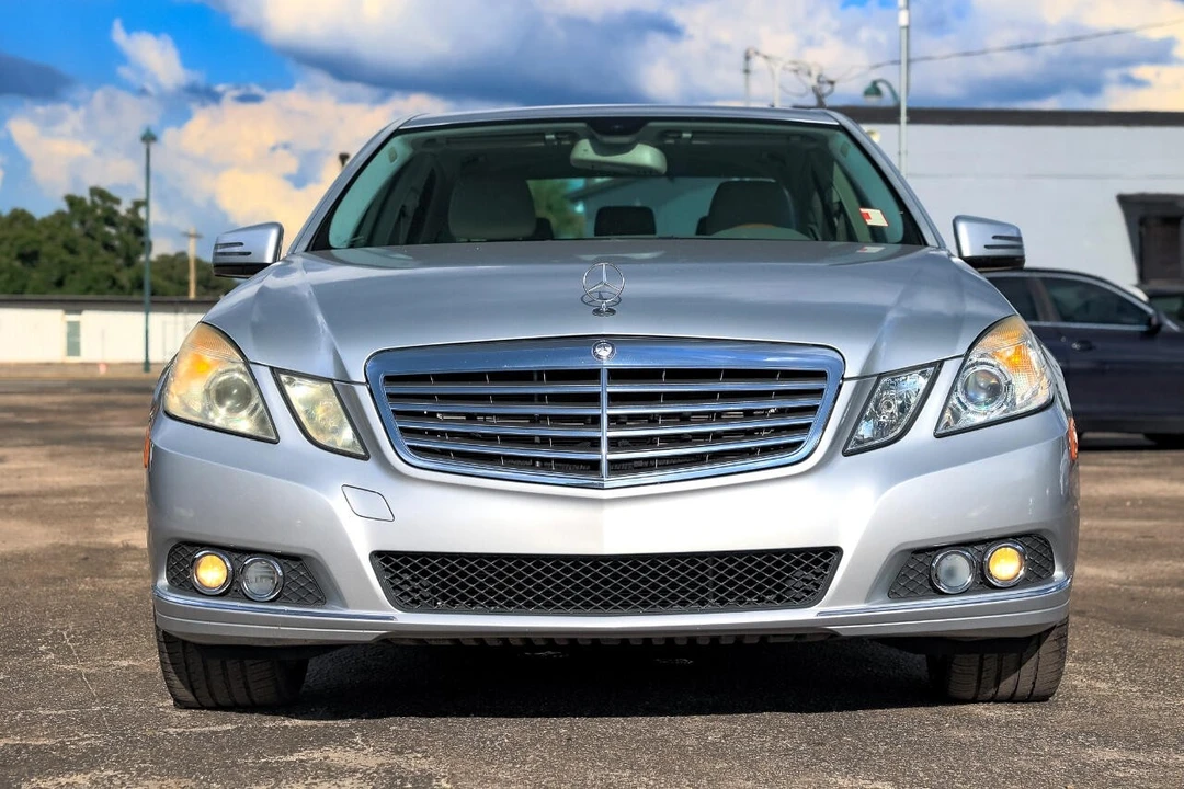 2010 Mercedes-Benz W212 E-Class - Image 17 of 21