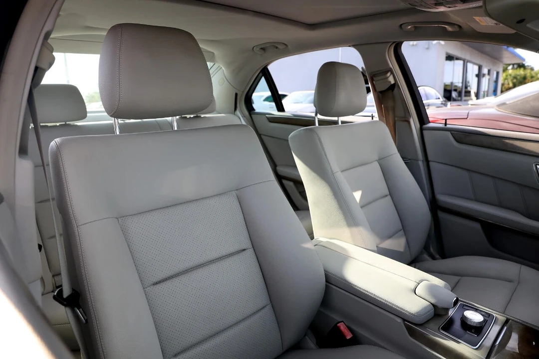 2010 Mercedes-Benz W212 E-Class - Image 18 of 21