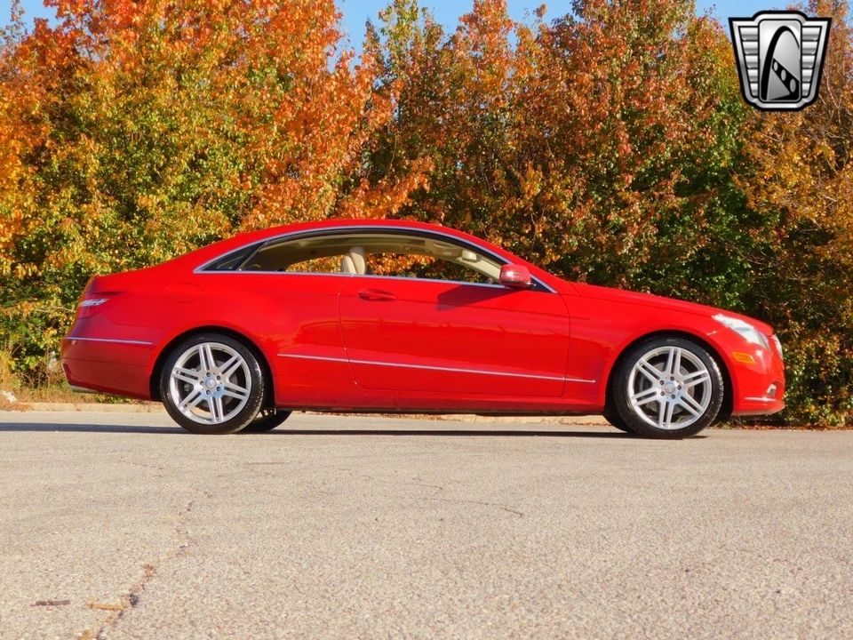 2010 Mercedes-Benz W212 E-Class - Image 8 of 12