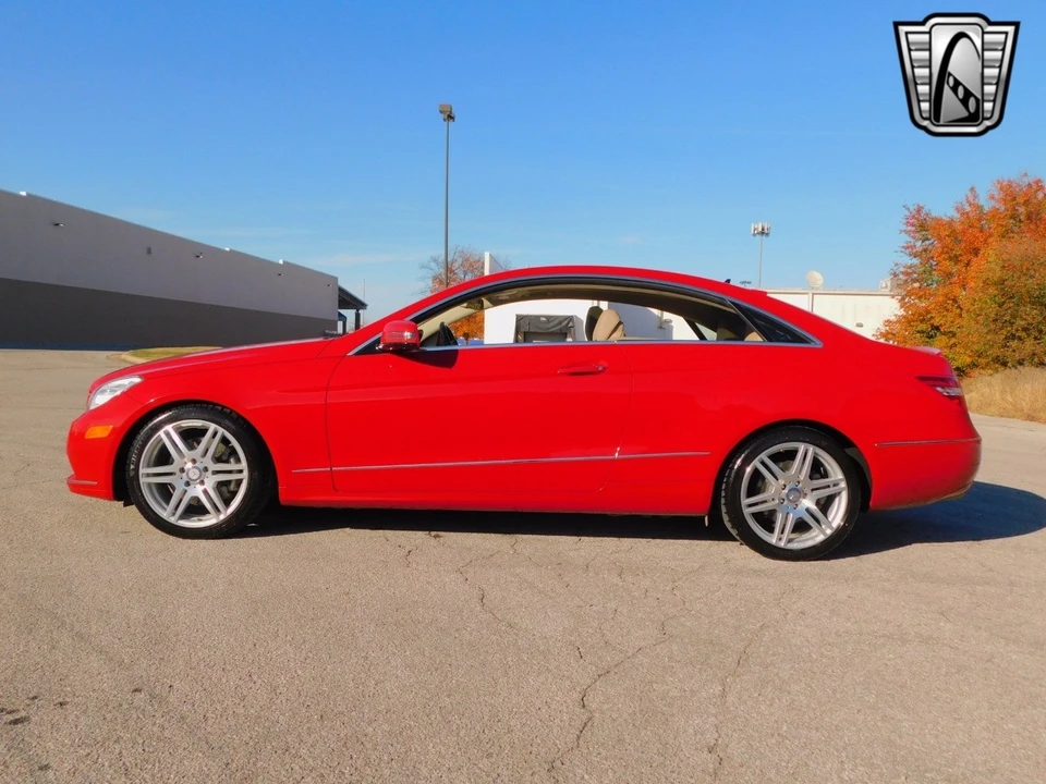 2010 Mercedes-Benz W212 E-Class - Image 4 of 12