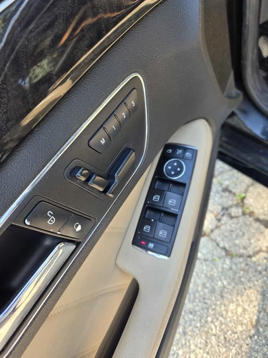 2010 Mercedes-Benz W212 E-Class - Image 10 of 18