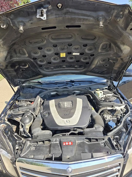 2010 Mercedes-Benz W212 E-Class - Image 18 of 18