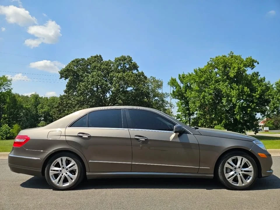 2010 Mercedes-Benz W212 E-Class - Image 3 of 15