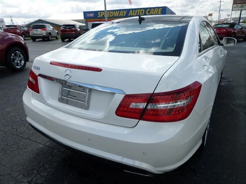 2010 Mercedes-Benz W212 E-Class - Image 10 of 14