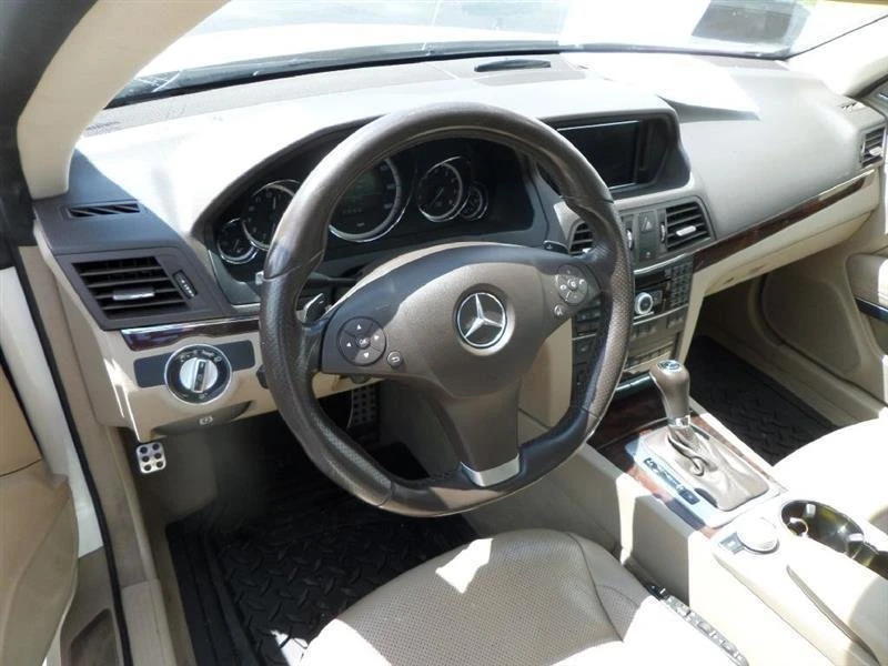 2010 Mercedes-Benz W212 E-Class - Image 3 of 14