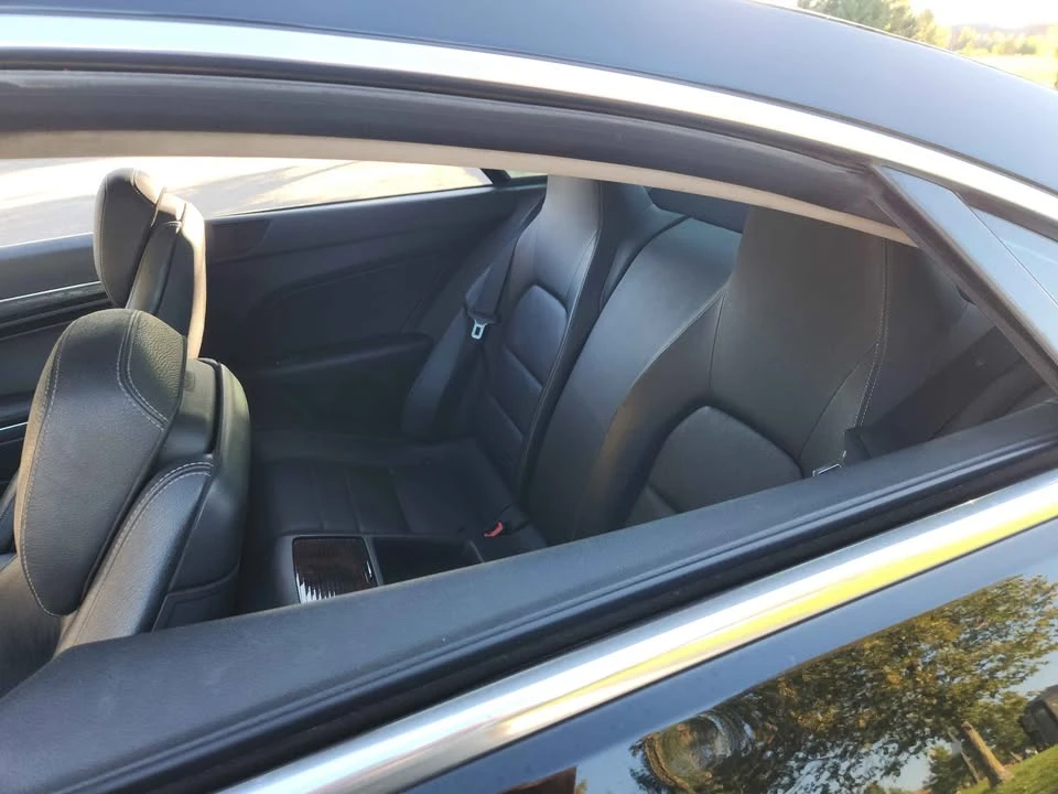 2010 Mercedes-Benz W212 E-Class - Image 9 of 10