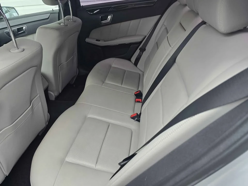 2010 Mercedes-Benz W212 E-Class - Image 9 of 12