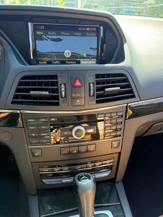2010 Mercedes-Benz W212 E-Class - Image 13 of 13