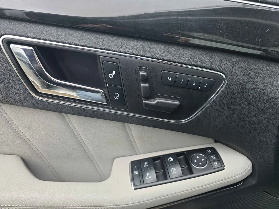 2010 Mercedes-Benz W212 E-Class - Image 11 of 12