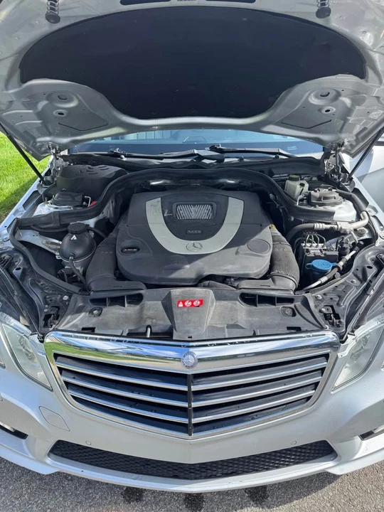 2010 Mercedes-Benz W212 E-Class - Image 12 of 19