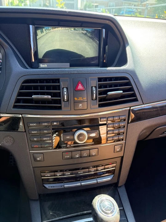 2010 Mercedes-Benz W212 E-Class - Image 12 of 13