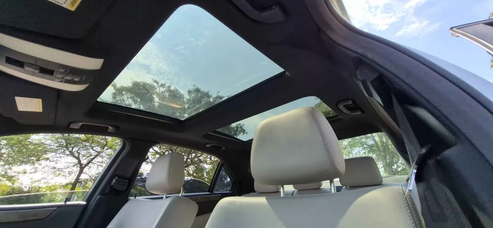 2010 Mercedes-Benz W212 E-Class - Image 7 of 11