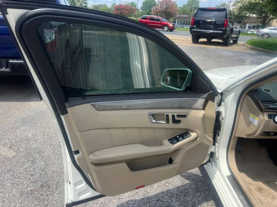 2010 Mercedes-Benz W212 E-Class - Image 17 of 20