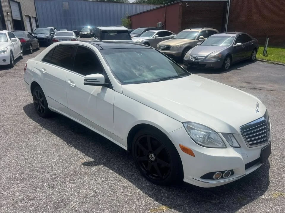 2010 Mercedes-Benz W212 E-Class - Image 3 of 20