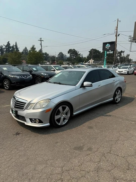 2010 Mercedes-Benz W212 E-Class - Image 2 of 14