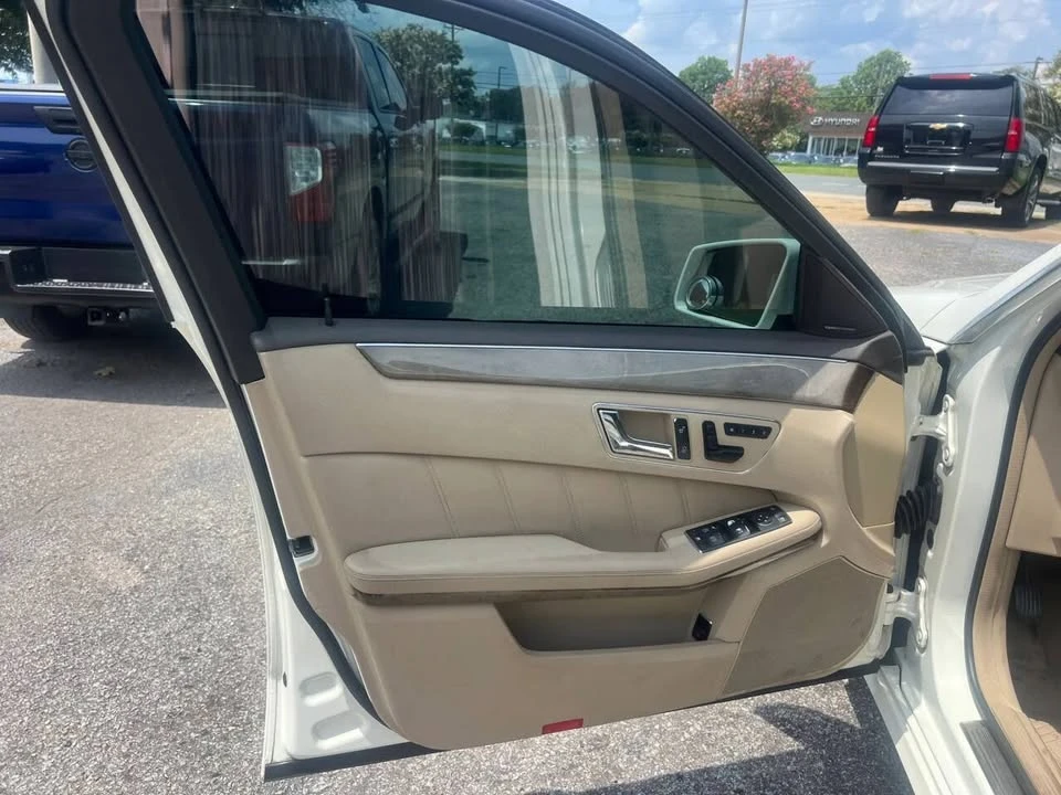 2010 Mercedes-Benz W212 E-Class - Image 13 of 20