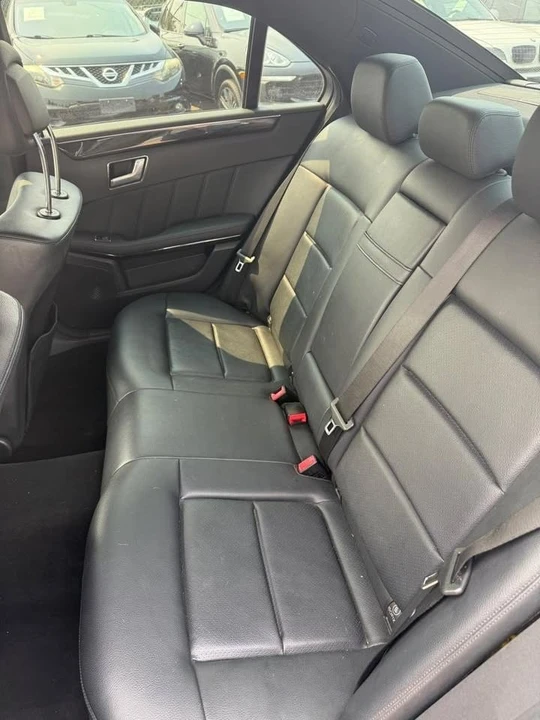 2010 Mercedes-Benz W212 E-Class - Image 12 of 14