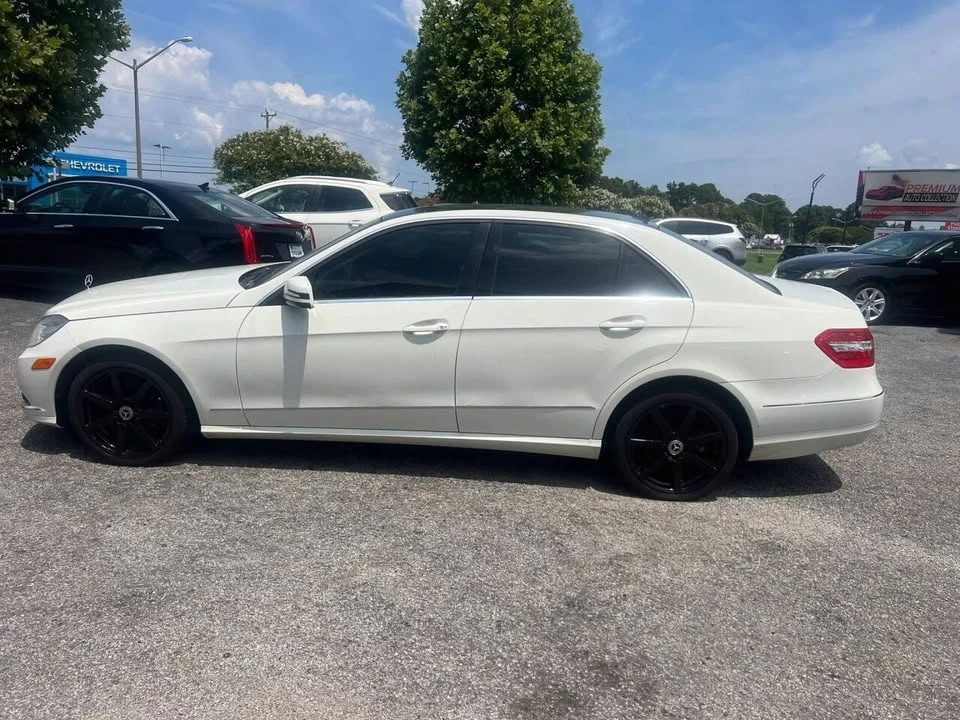 2010 Mercedes-Benz W212 E-Class - Image 5 of 20