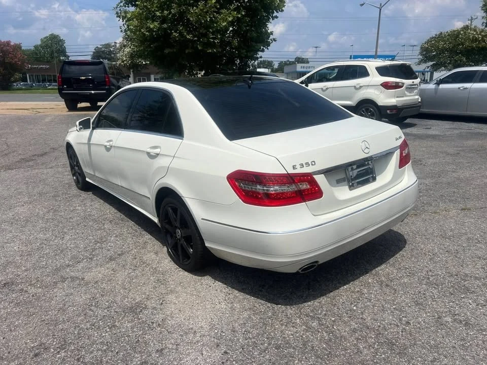 2010 Mercedes-Benz W212 E-Class - Image 6 of 20