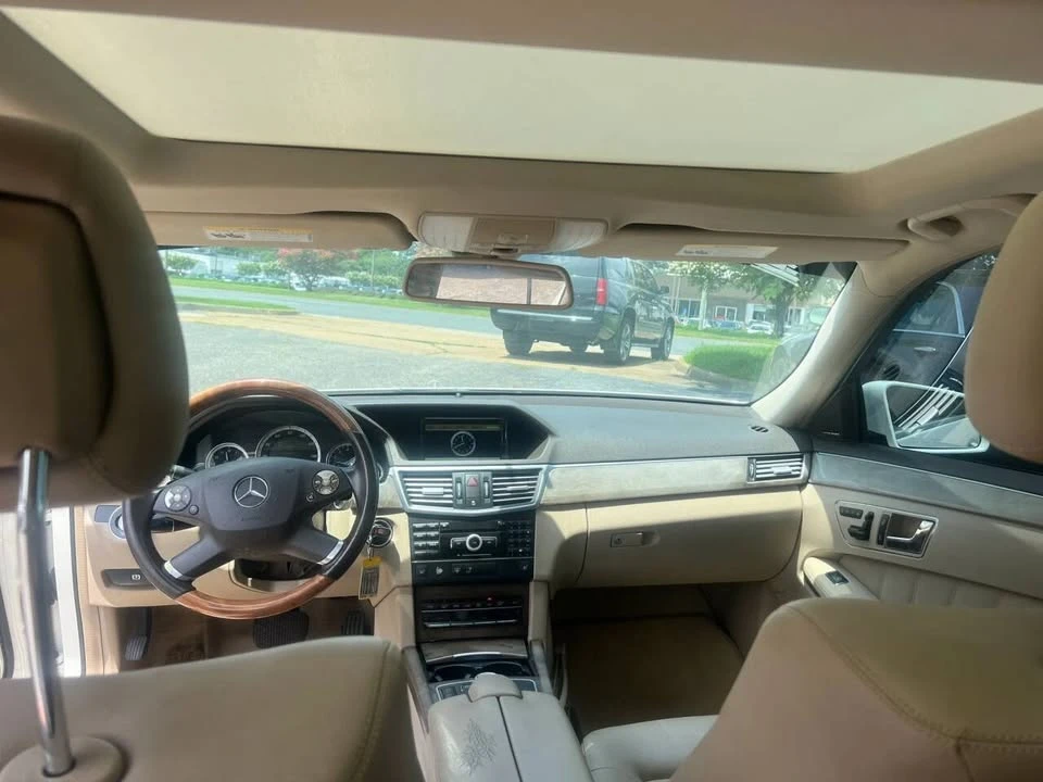 2010 Mercedes-Benz W212 E-Class - Image 12 of 20