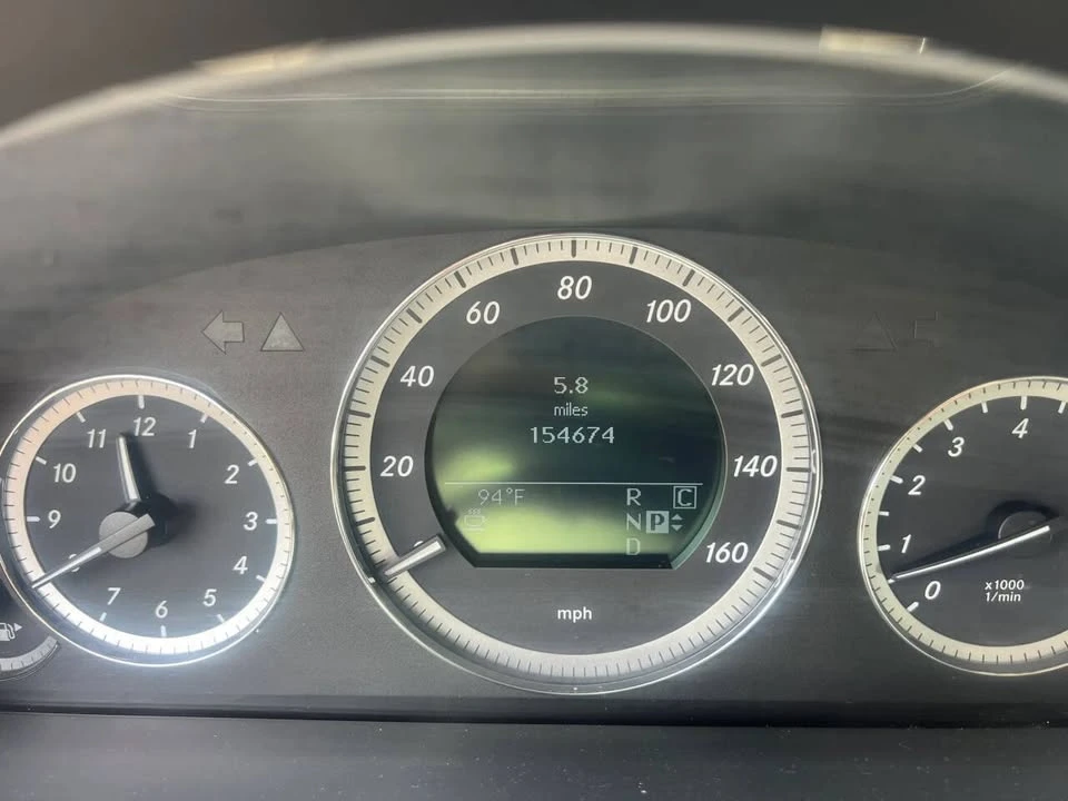 2010 Mercedes-Benz W212 E-Class - Image 11 of 20