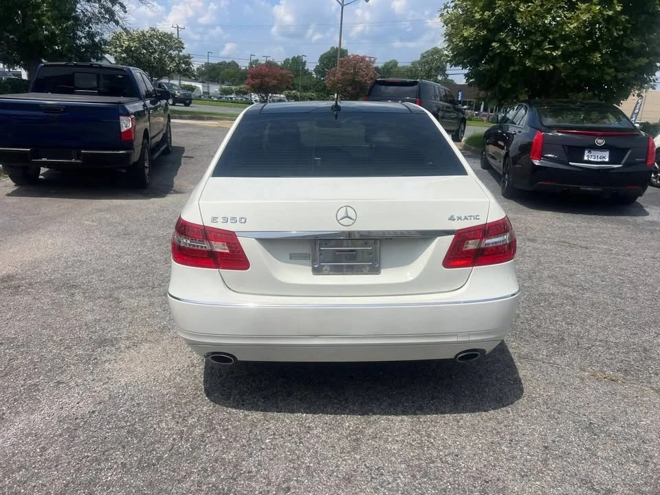 2010 Mercedes-Benz W212 E-Class - Image 8 of 20