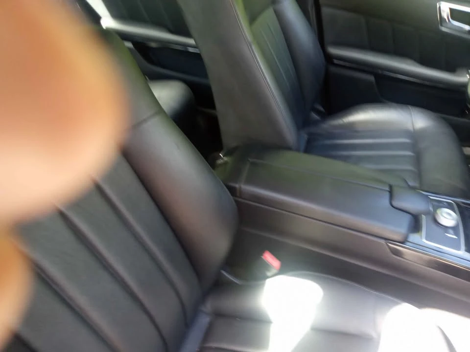 2010 Mercedes-Benz W212 E-Class - Image 2 of 2