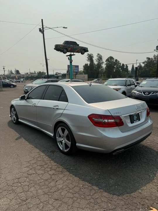 2010 Mercedes-Benz W212 E-Class - Image 4 of 14