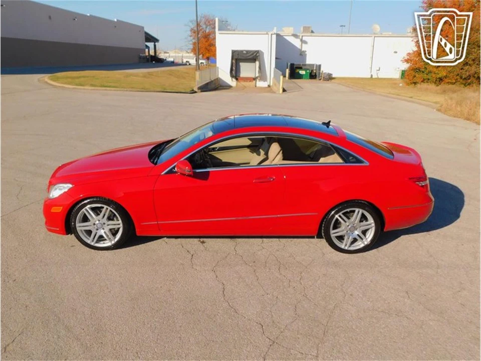 2010 Mercedes-Benz W212 E-Class - Image 12 of 31