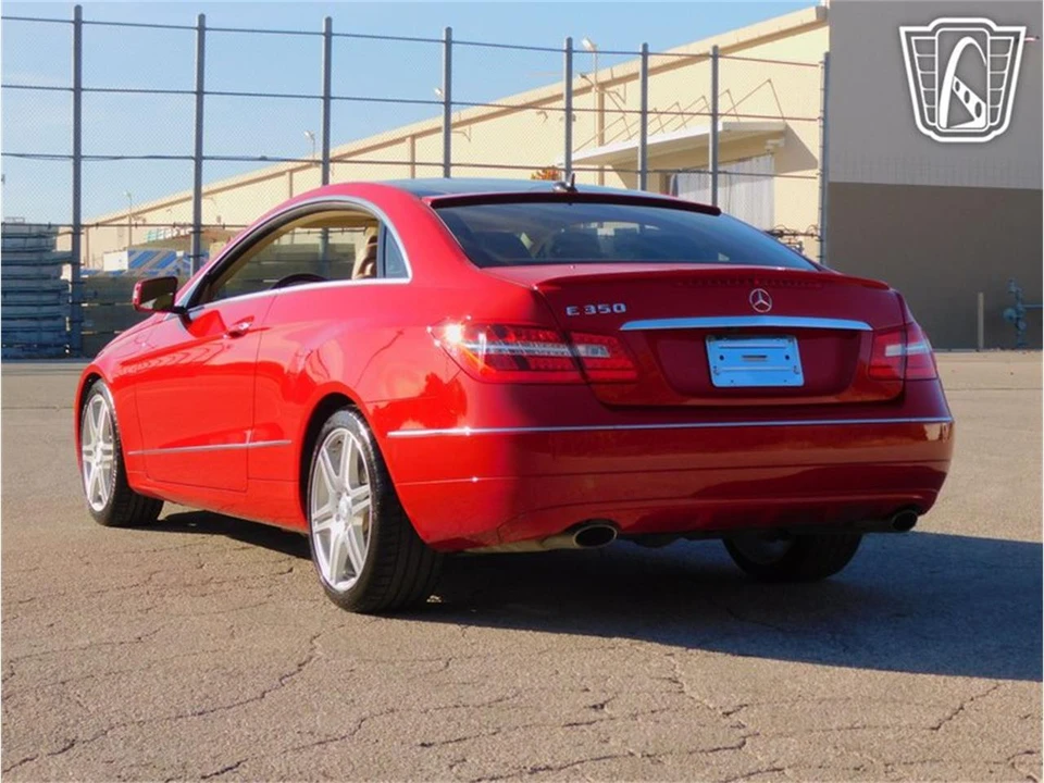 2010 Mercedes-Benz W212 E-Class - Image 19 of 31