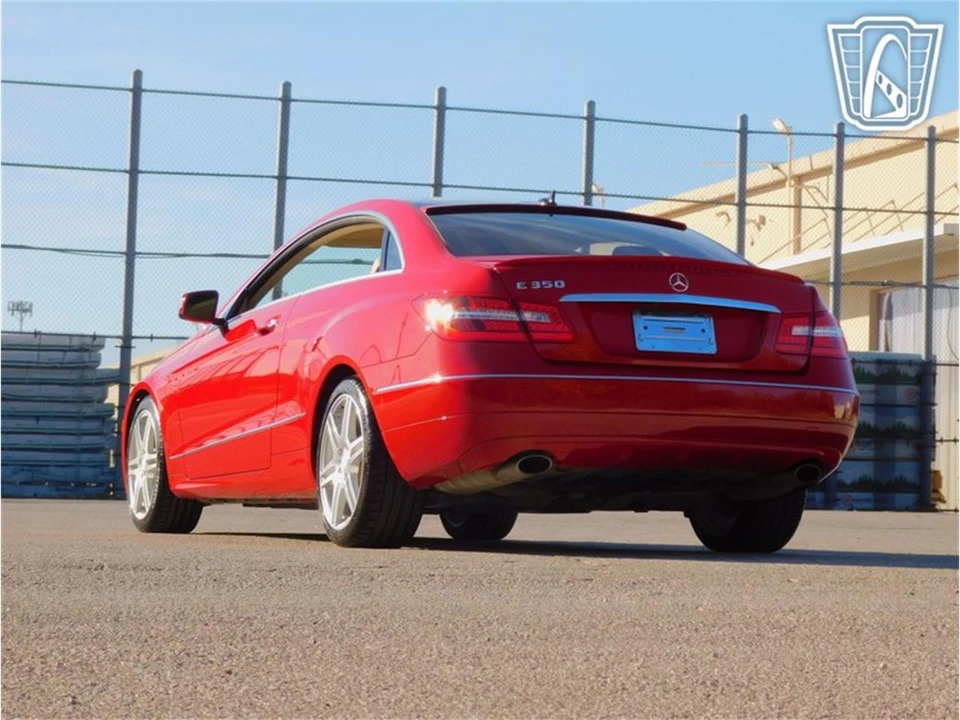 2010 Mercedes-Benz W212 E-Class - Image 20 of 31
