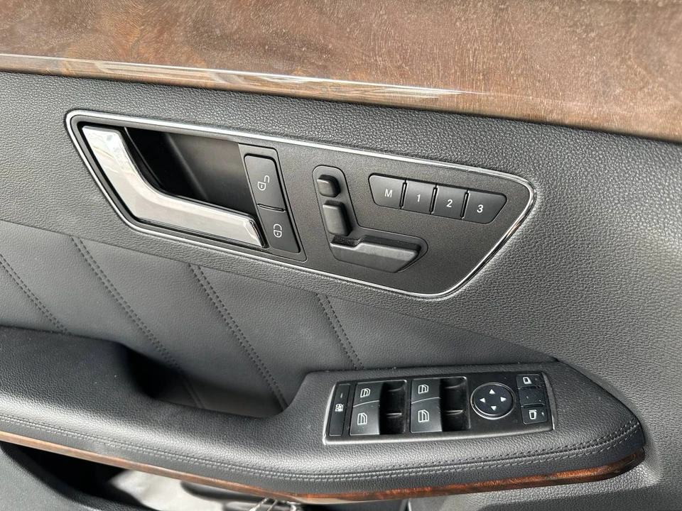 2010 Mercedes-Benz W212 E-Class - Image 9 of 11