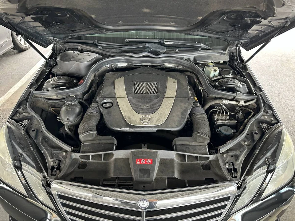 2010 Mercedes-Benz W212 E-Class - Image 10 of 11
