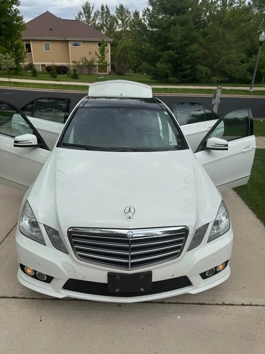 2010 Mercedes-Benz W212 E-Class - Image 3 of 8