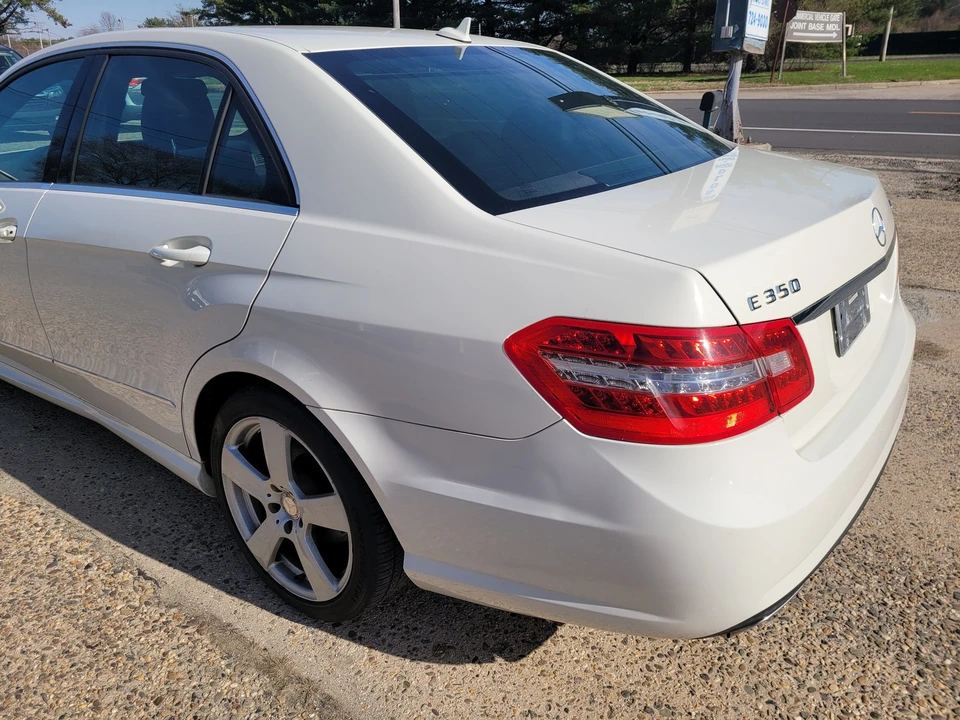 2010 Mercedes-Benz W212 E-Class - Image 20 of 21