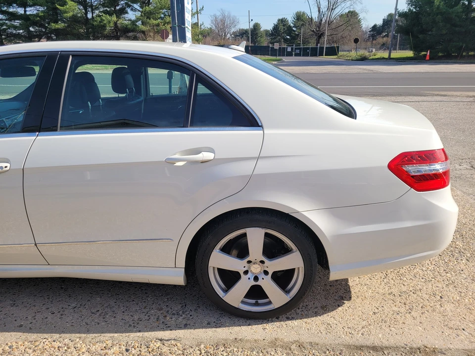2010 Mercedes-Benz W212 E-Class - Image 21 of 21