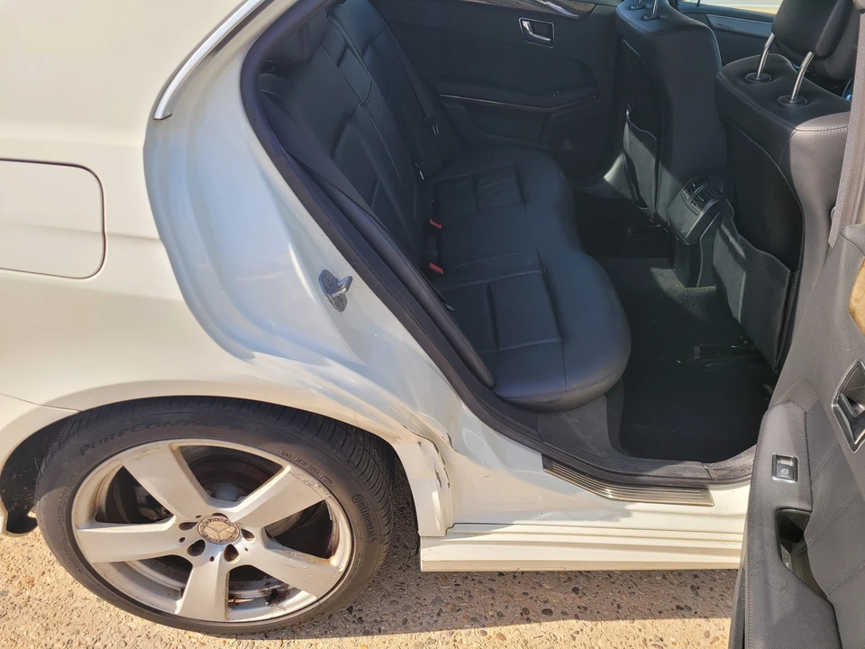 2010 Mercedes-Benz W212 E-Class - Image 18 of 21
