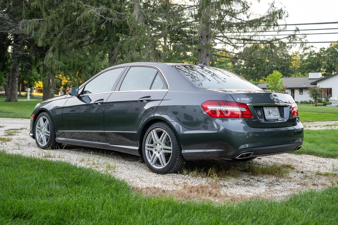 2010 Mercedes-Benz W212 E-Class - Image 4 of 31