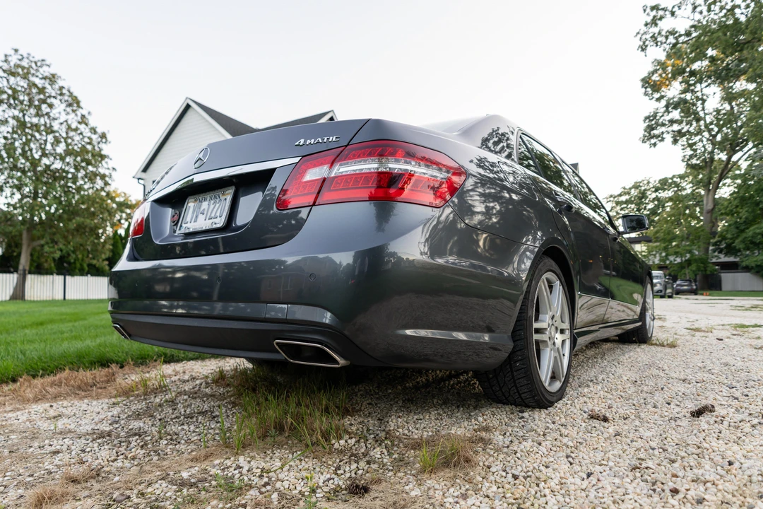 2010 Mercedes-Benz W212 E-Class - Image 12 of 31