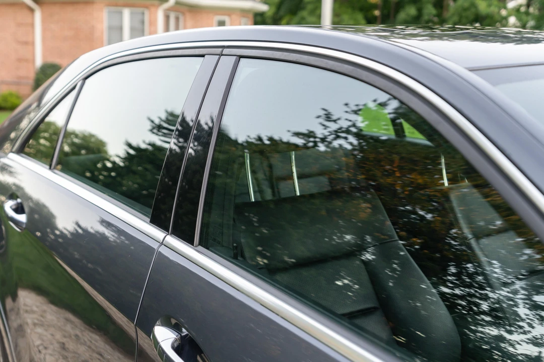 2010 Mercedes-Benz W212 E-Class - Image 25 of 31