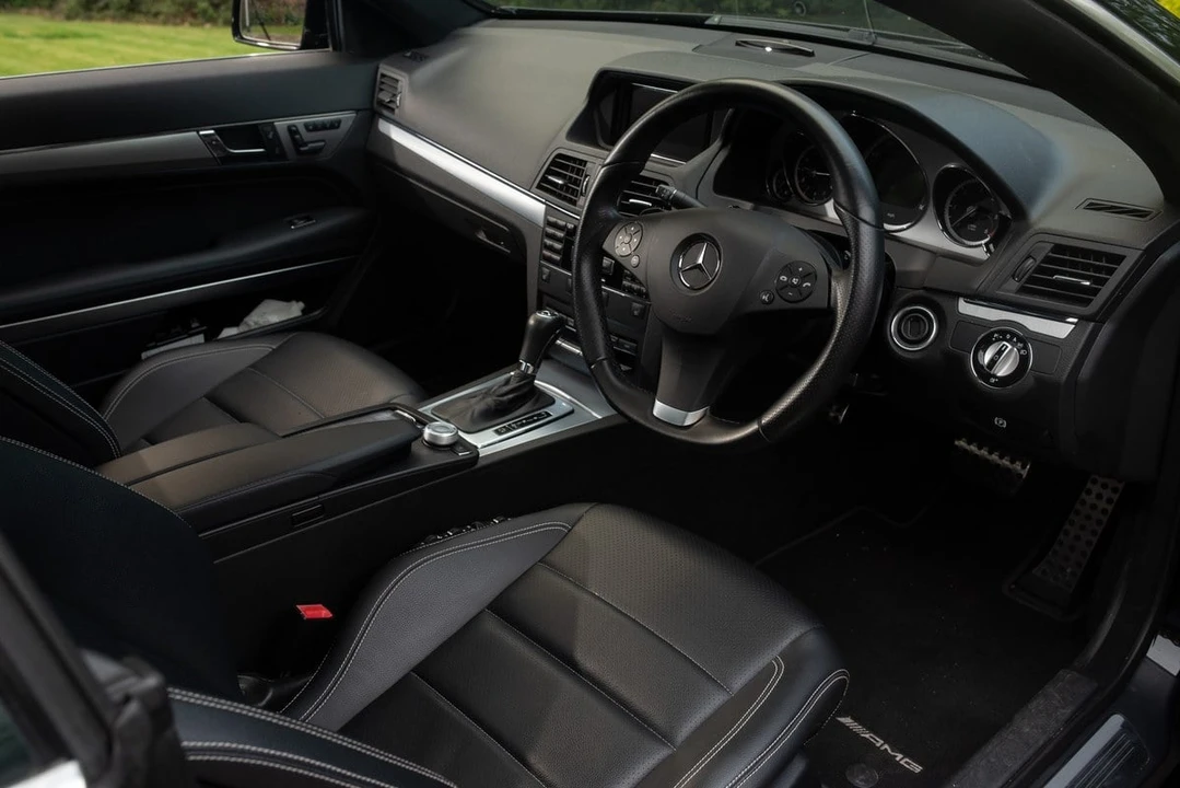 2010 Mercedes-Benz W212 E-Class - Image 3 of 30