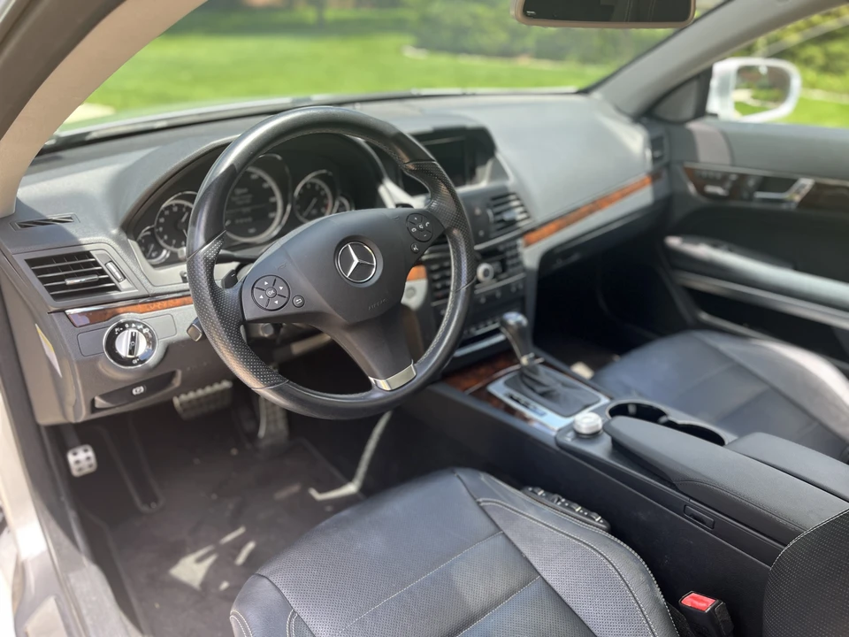 2010 Mercedes-Benz C207/A207 E-Class Coupe & Convertible - Image 20 of 31