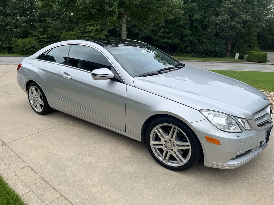 2010 Mercedes-Benz C207/A207 E-Class Coupe & Convertible - Image 5 of 31