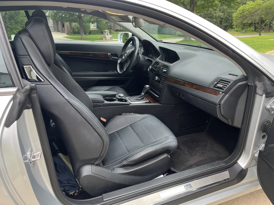 2010 Mercedes-Benz C207/A207 E-Class Coupe & Convertible - Image 30 of 31