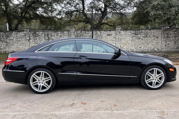 2010 Mercedes-Benz C207/A207 E-Class Coupe & Convertible - Image 3 of 6