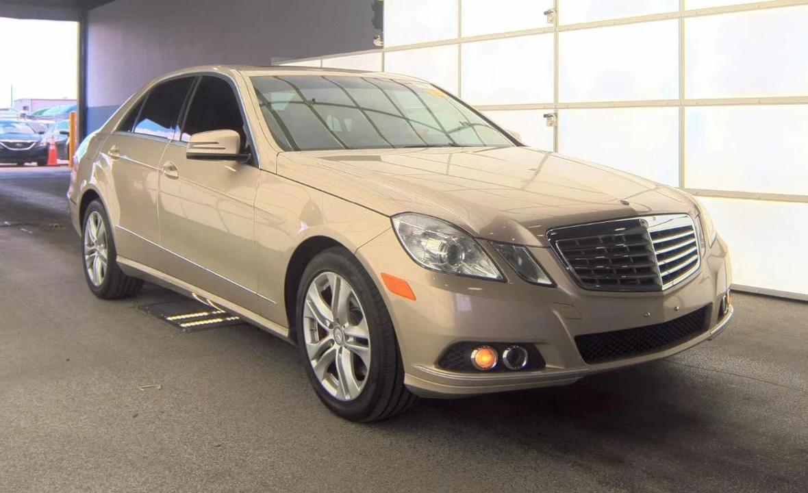 2010 Mercedes-Benz W212 E-Class - Image 3 of 11