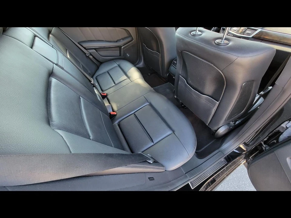 2010 Mercedes-Benz W212 E-Class - Image 17 of 21