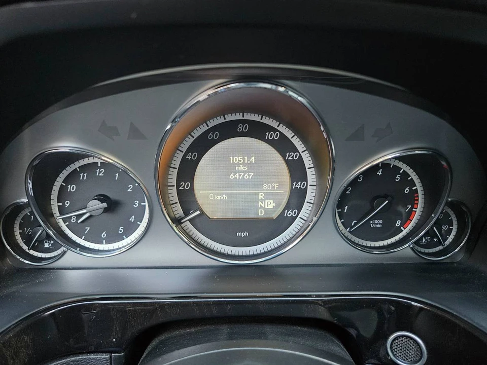 2010 Mercedes-Benz W212 E-Class - Image 11 of 12