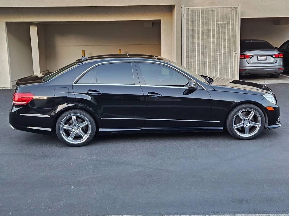 2010 Mercedes-Benz W212 E-Class - Image 5 of 12