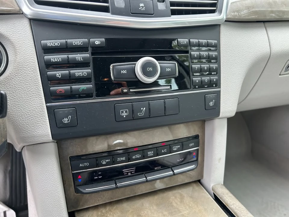 2010 Mercedes-Benz W212 E-Class - Image 16 of 16